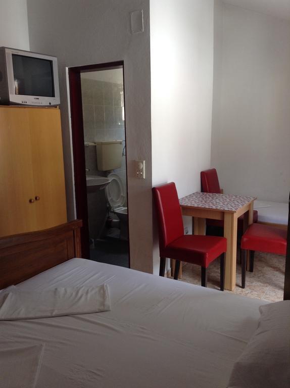 Hotel Kuca Tomovic Budva Zewnętrze zdjęcie